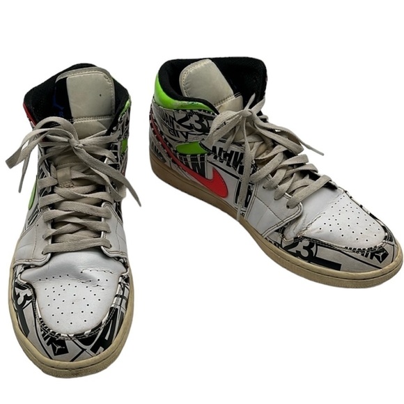 Nike Air Jordan 1 Mid All Over Print Logo Shoes Men's Size 13 BLEMISH - Picture 1 of 9